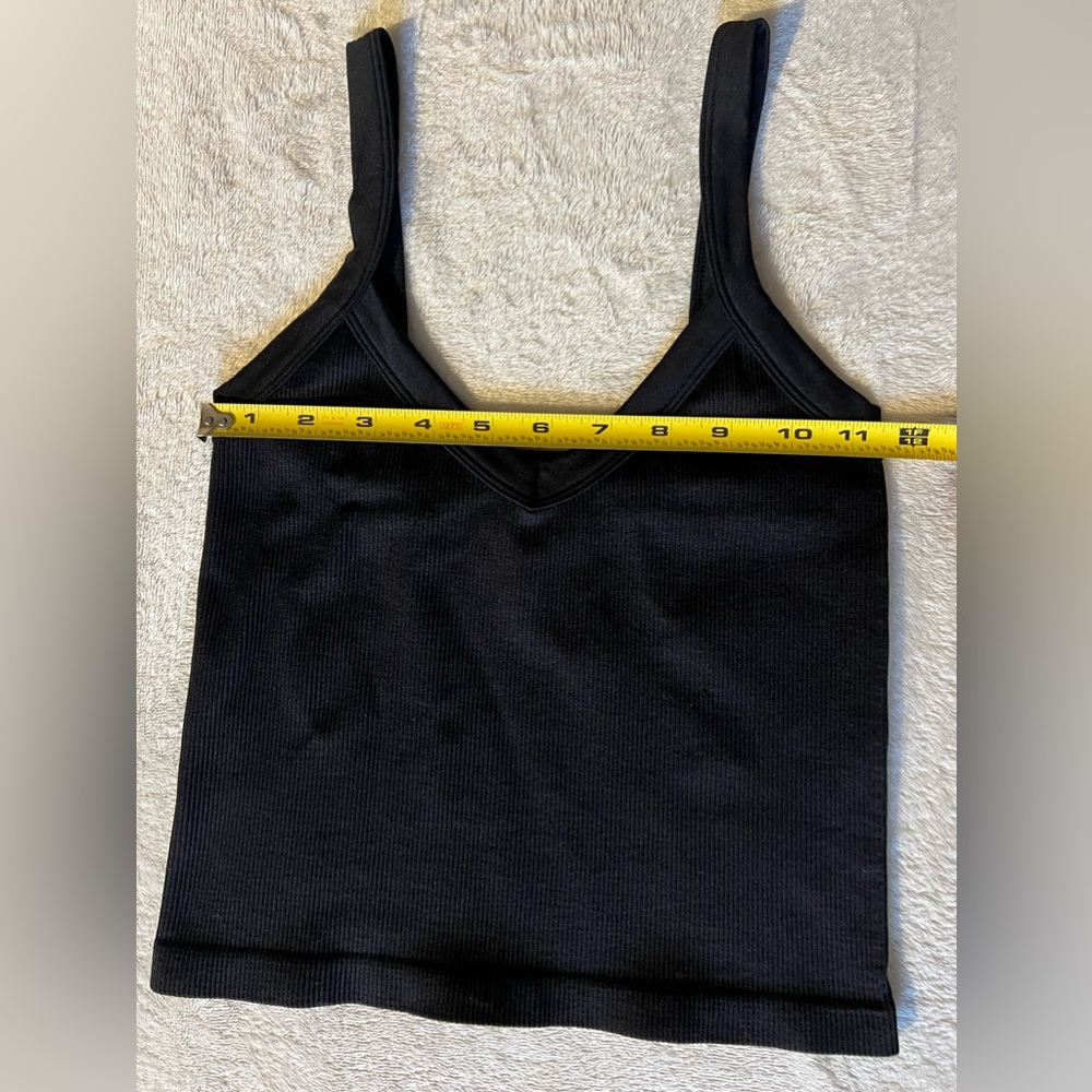 Dynamic One Size Ribbed Tank - Picture 2 of 5